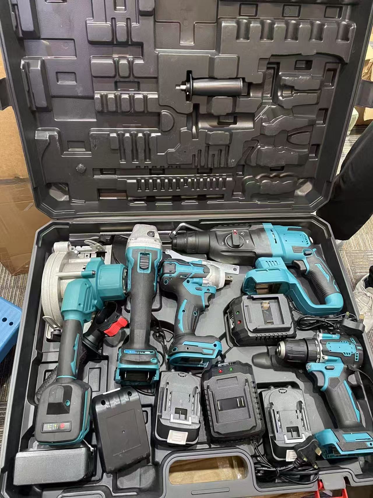 مجموعة أدوات كهربائية 5 في 1 ع - مراجعة Combo Power Tools وسعره